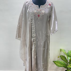 Indian Party/ Festive Wear dress for women -  silk kurta set - Kurta with trousers and dupatta - kurta pant set - Salwar Kameez set