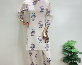 Conjunto de pantalón kurta floral de algodón puro / Kurti estampado blanco con pantalones / Traje étnico indio hecho a mano