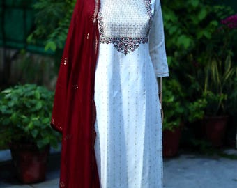 Floral Thread Work Kurta Palazzo Set: Indian Dress, Plus Size