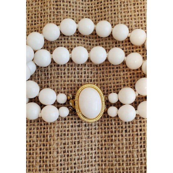 Double Strand White Plastic Bead Vintage Bracelet… - image 2