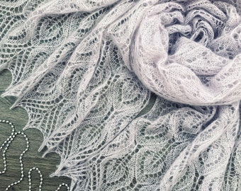 Beautiful hand knit lace shawl light lavender, wedding luxury kidsilk lace bridal shawl, knitting Shetland Lace shawl, Victorian lace shawl