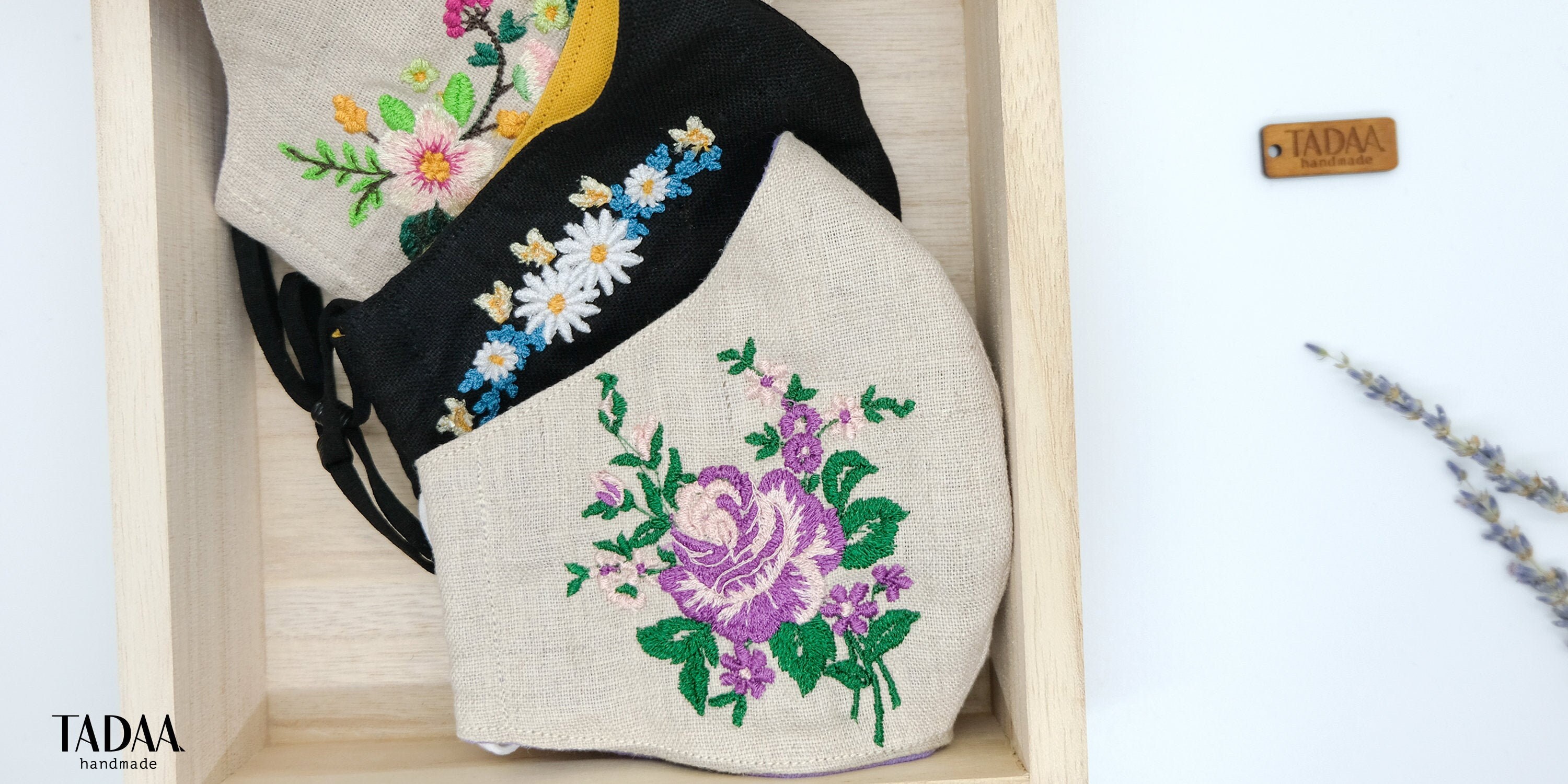 Embroidered face mask / Adjustable linen mask