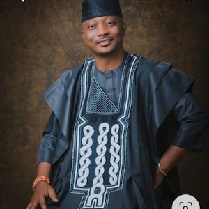 Item 026 _ Akanda African men&#39;s agbada/ 3 Piece set/ wedding suit/prom dress/ groom suit/senator suit/ Birthday set/ gift item