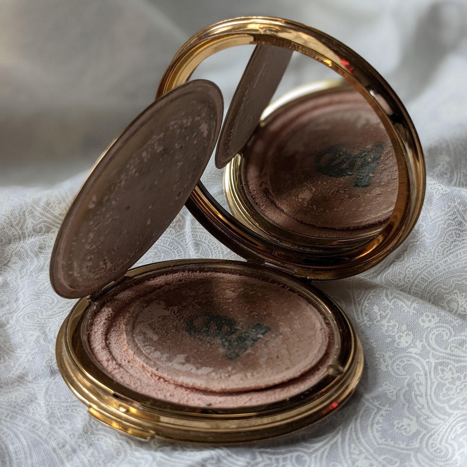 1940's Stratton Compact - Etsy