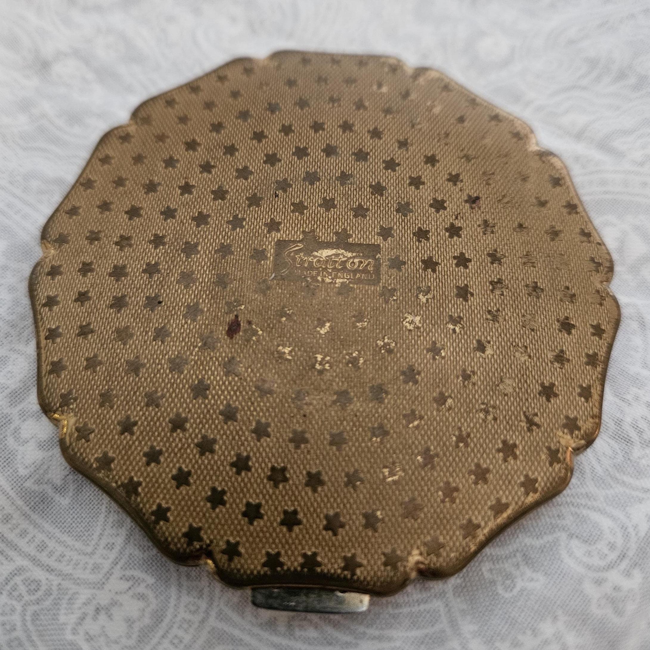 Stratton Tiger Compact 1960s Stratton Compact - Etsy