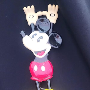 Vintage 15&quot; 1970&#39;s Walt Disney Mickey Back Scratcher