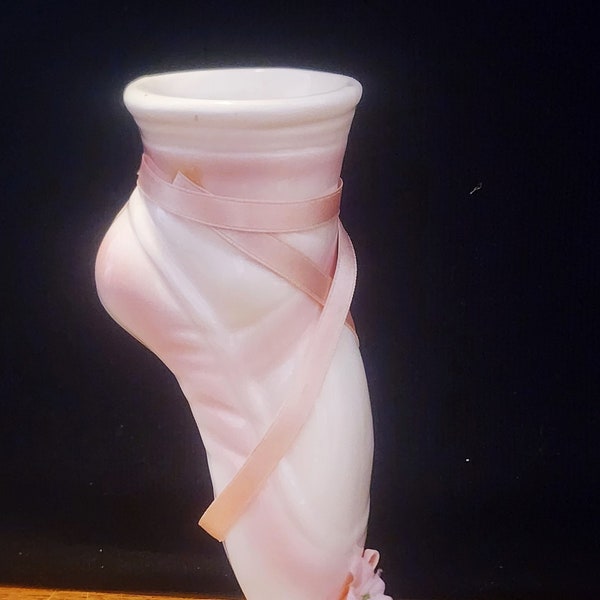 Vintage 6 1/2" Pink Ballet Slipper Vase with Ribbons & Bow