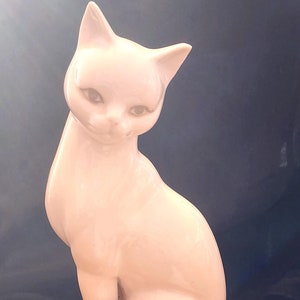 Vintage White Porcelain Japanese 10&quot; Cat Figure - Stunning