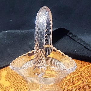 Vintage 6&quot; Glass Basket