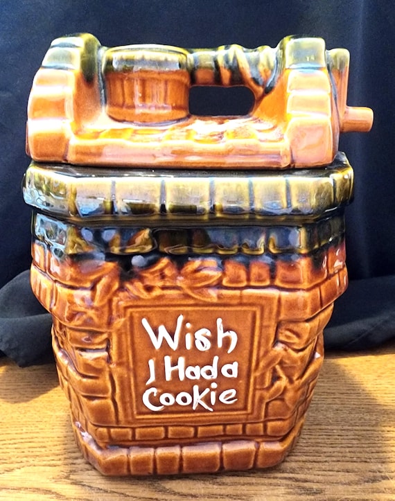 Vintage 1950's Mccoy Wishing Well Cookie Jar - I Wish I Had A