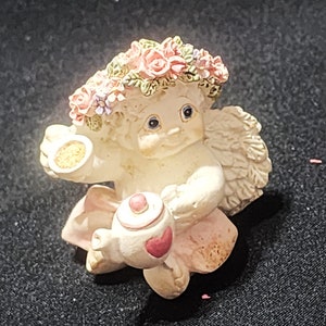 Vintage 1998 Dreamsicle Tea Figurine