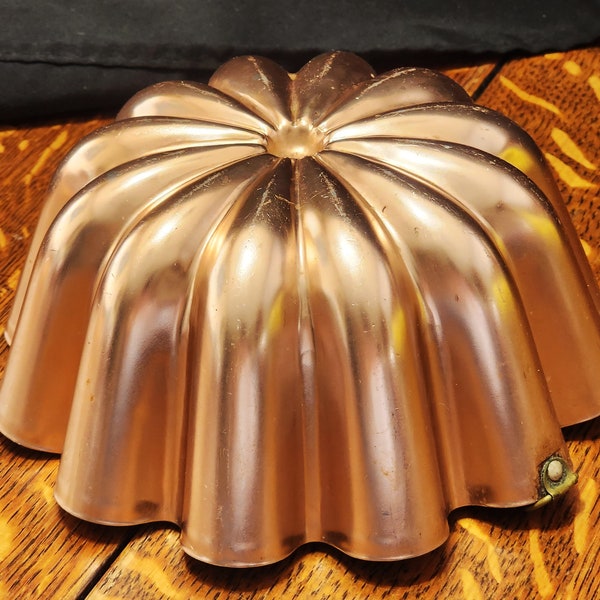 Vintage Copper Jello Mold