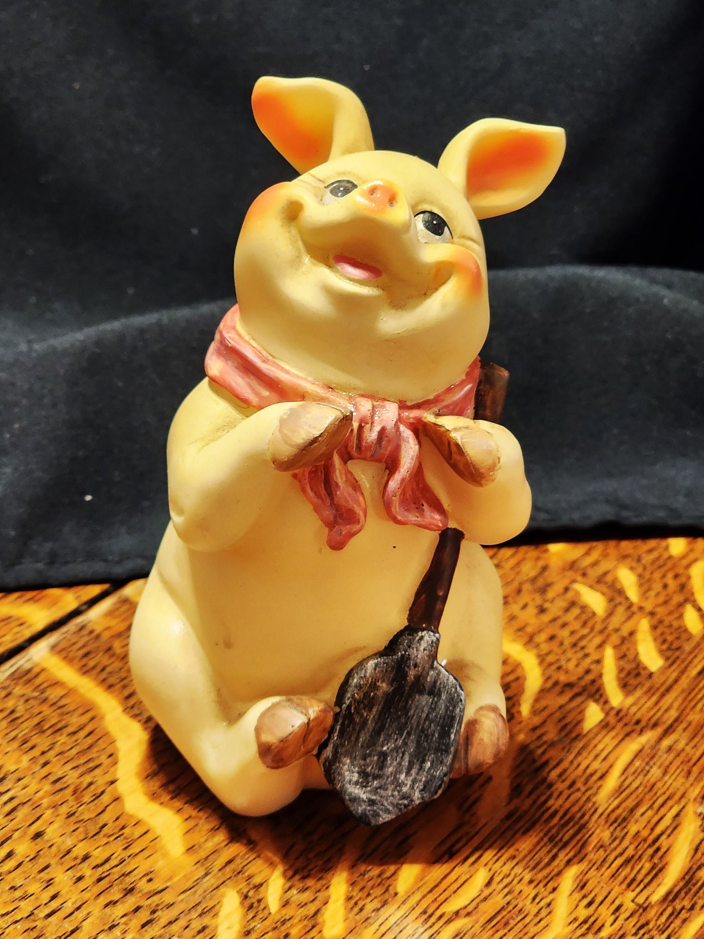 happy pig☆様 Vintage Resin Happy Pig With Shovel so Cute! - Etsy