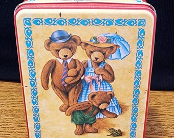 Vintage 5" x 4" x 3" 1984 Bears Petite Notes Tin