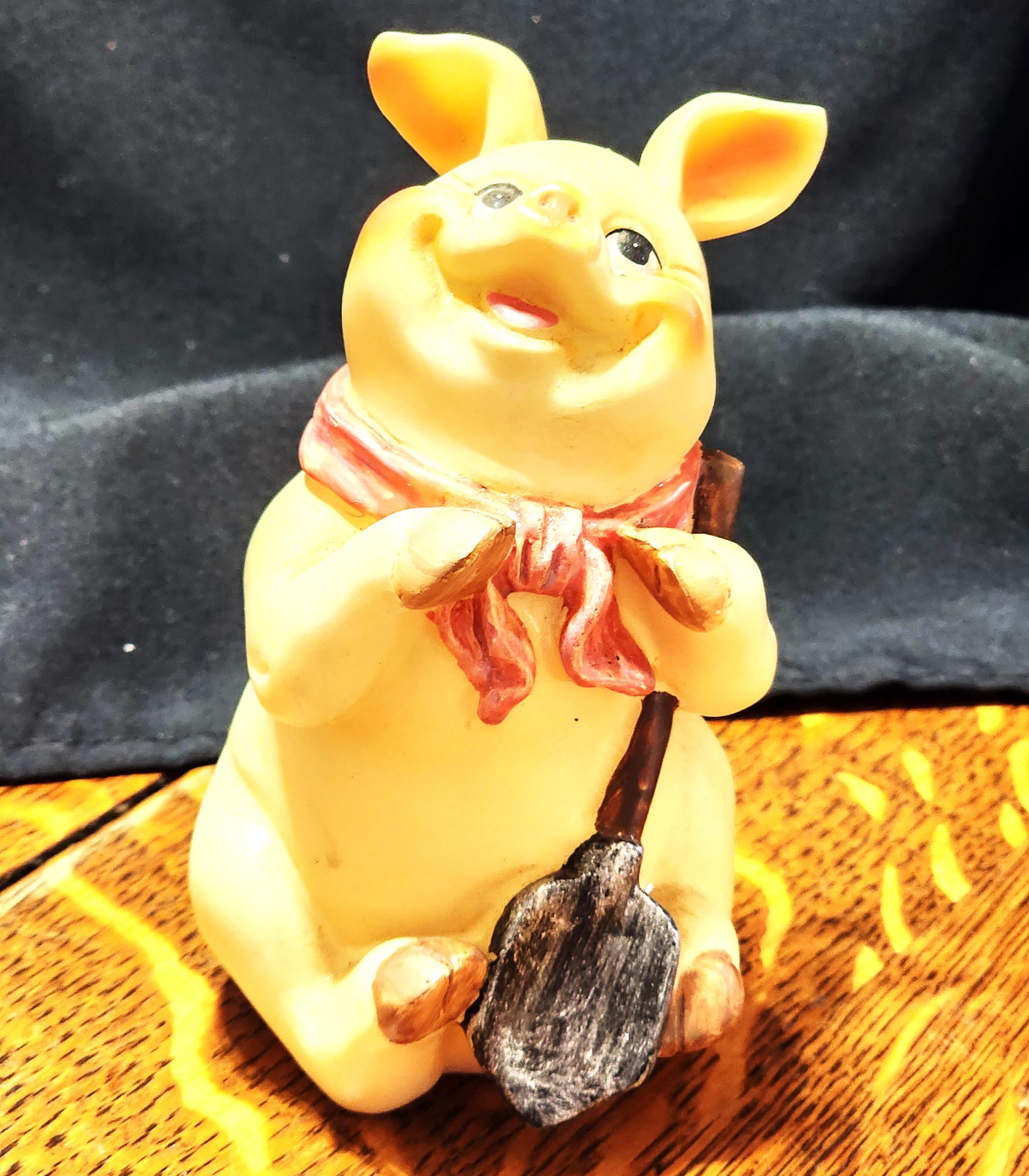 happy pig☆様 Vintage Resin Happy Pig With Shovel so Cute! - Etsy