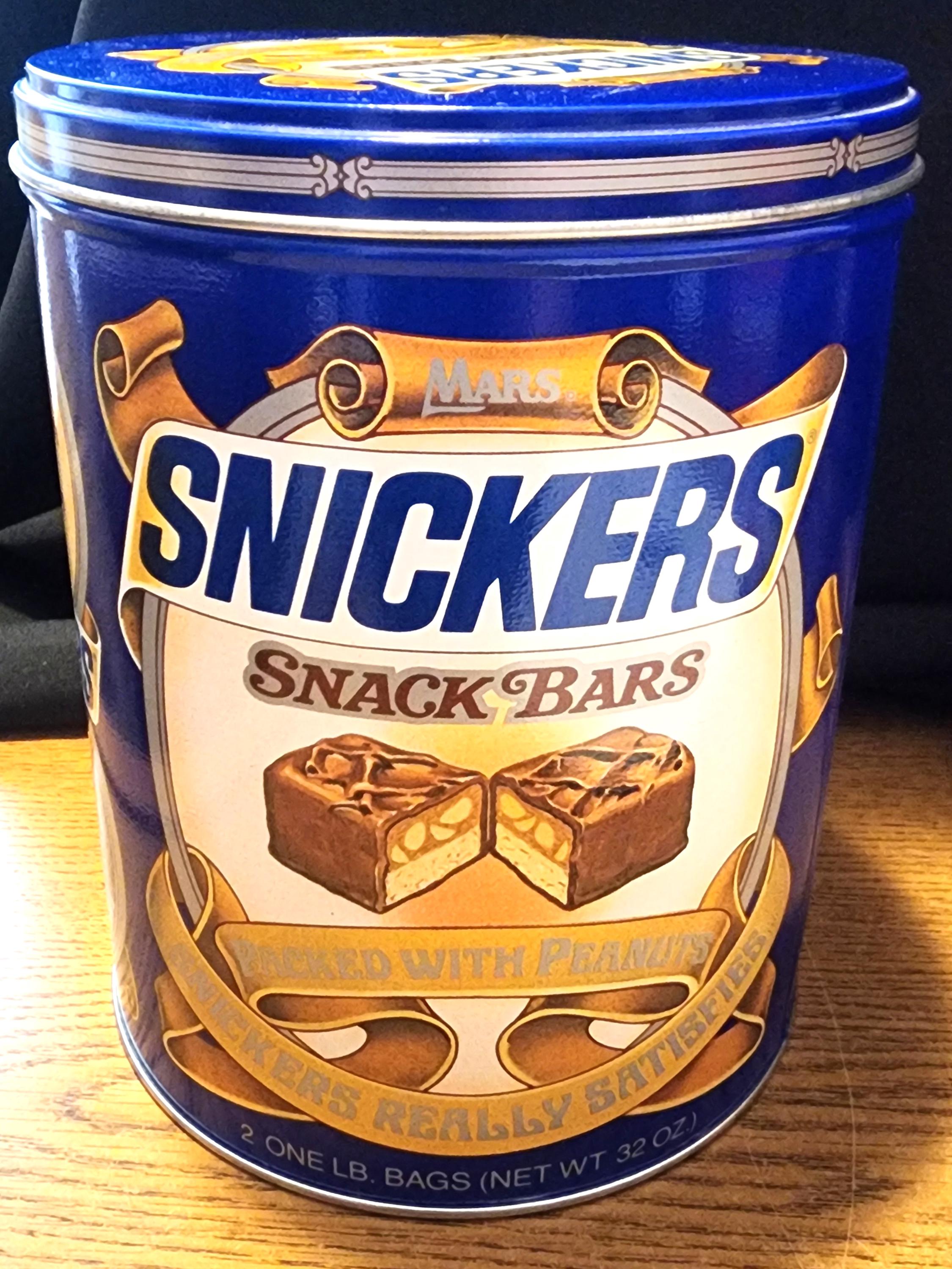 Vintage snickers tin - Etsy 日本