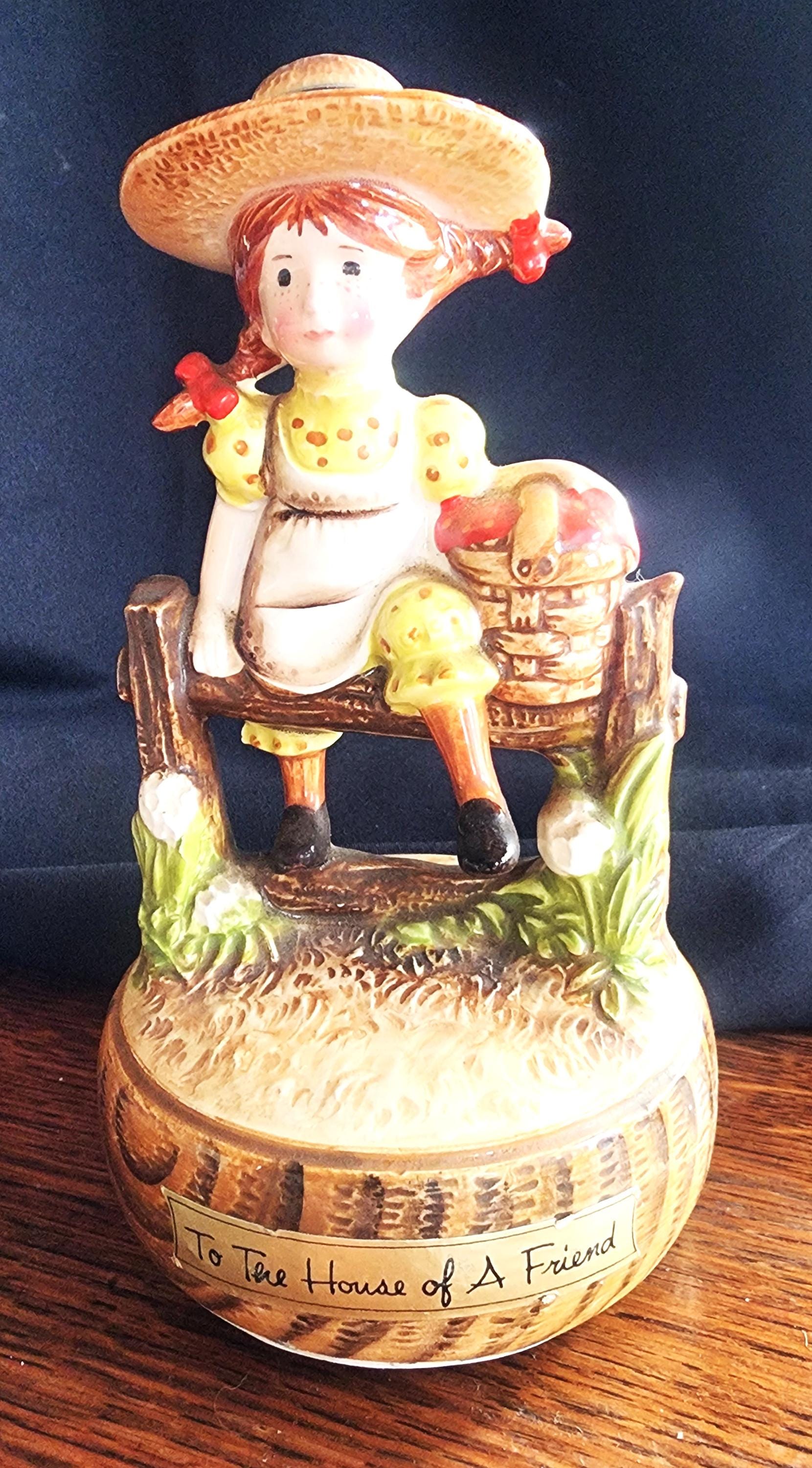 Vintage Porcelain Music Box of Girl With Hat and Freckles - Etsy