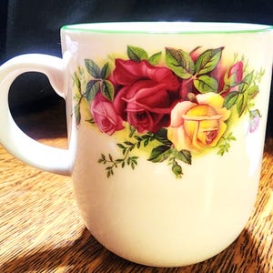 Vintage 1998 Old Royal Albert Country Rose Indonesien