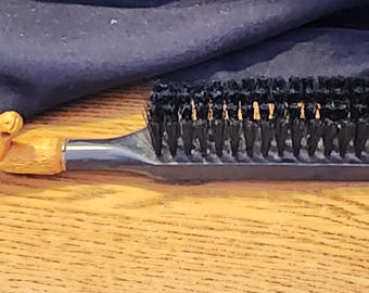 Vintage schoenenborstel met paardenhoofd