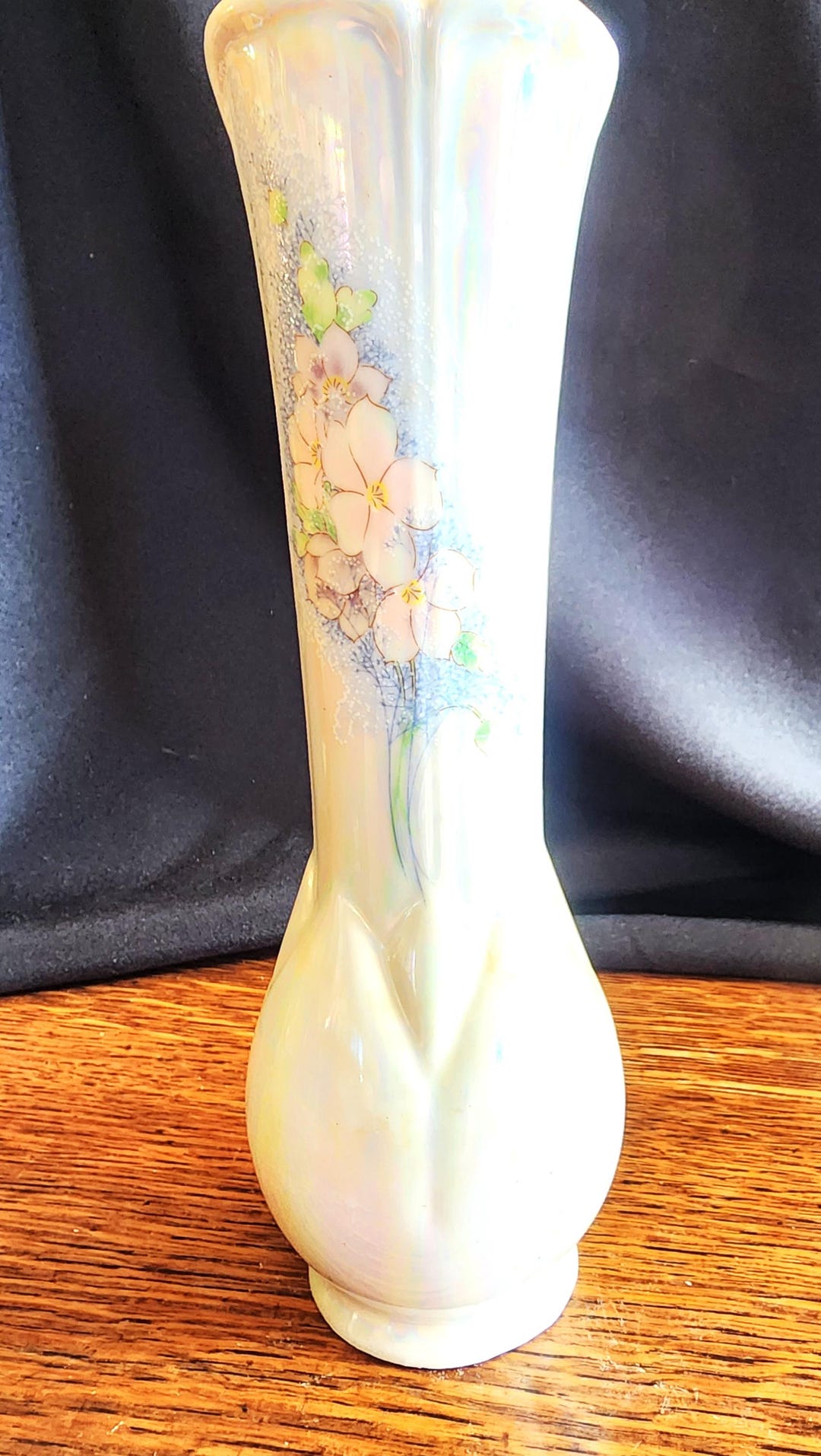 Vintage 6" Bud Vase With Pink Flowers - Etsy