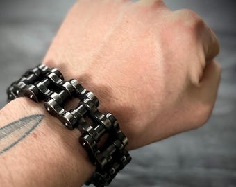 Extra Wide Heavy Chunky Oxidised Stainless Steel Bike Chain Bracelet – Vintage Blackened Finish