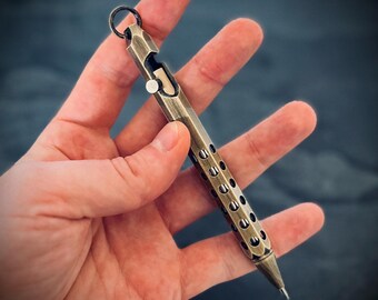 Distressed Oxidised Vintage Pattern Ballpoint Bolt Action Brass Pen with Grip and Loop Ring / Accessory / Writer / Notebook / Notes / EDC