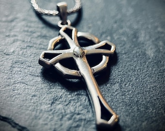 Small Dainty Oxidised Sterling Silver Presbyterian Cross Crucifix Pendant & 45cm Popcorn Necklace Chain