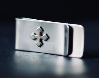 Rustic Silver Stainless Stainless Money Clip with Crucifix Cross Emblem