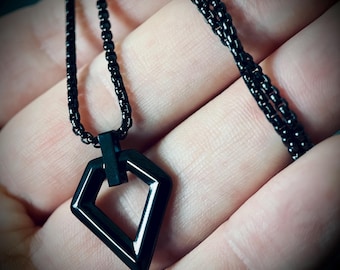 Minimalist Black Stainless Steel Arrowhead Pendant Necklace - Unisex