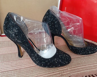 pumps with crystals