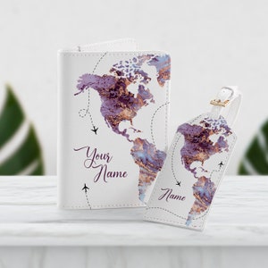 Mappa del mondo in marmo viola Il tuo nome sul portapassaporto Custodia in pelle PU per carte Custodia da viaggio Accessori da donna Portafoglio con etichetta per bagaglio SD0373
