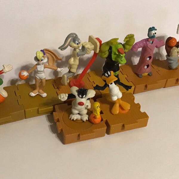 McDonalds 1996 Space Jam Looney Tunes set of 8 in toy promo.