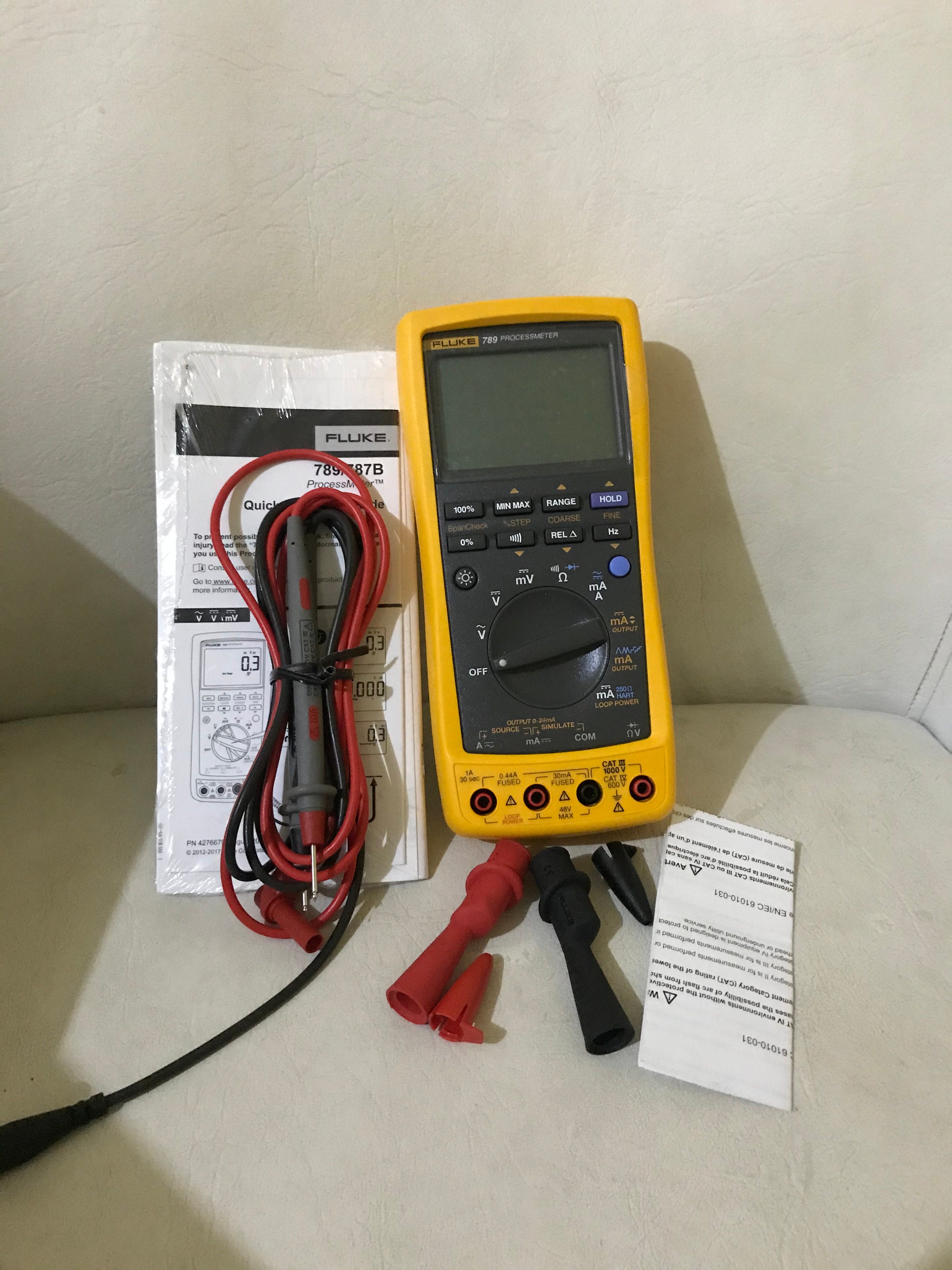 Fluke 12 Multimeter for sale | Only 2 left at -60%