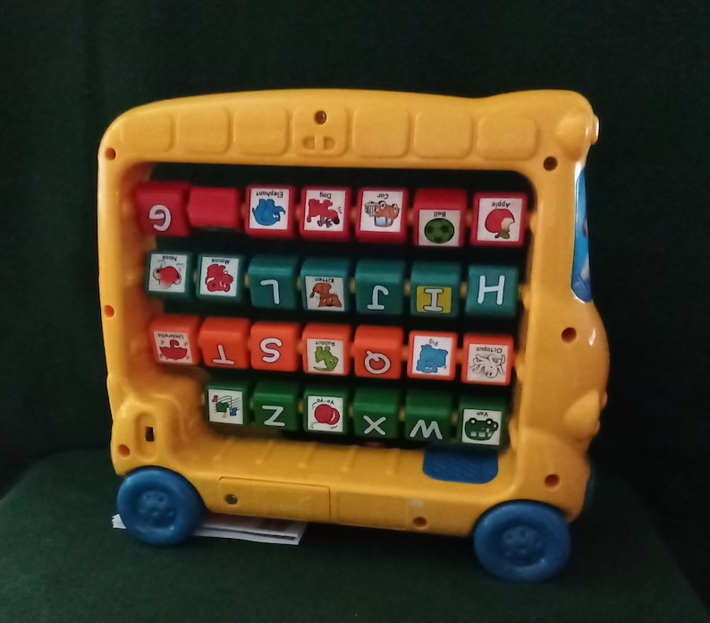 Vtech Alphabet Tap Tap Bus Vintage 2000