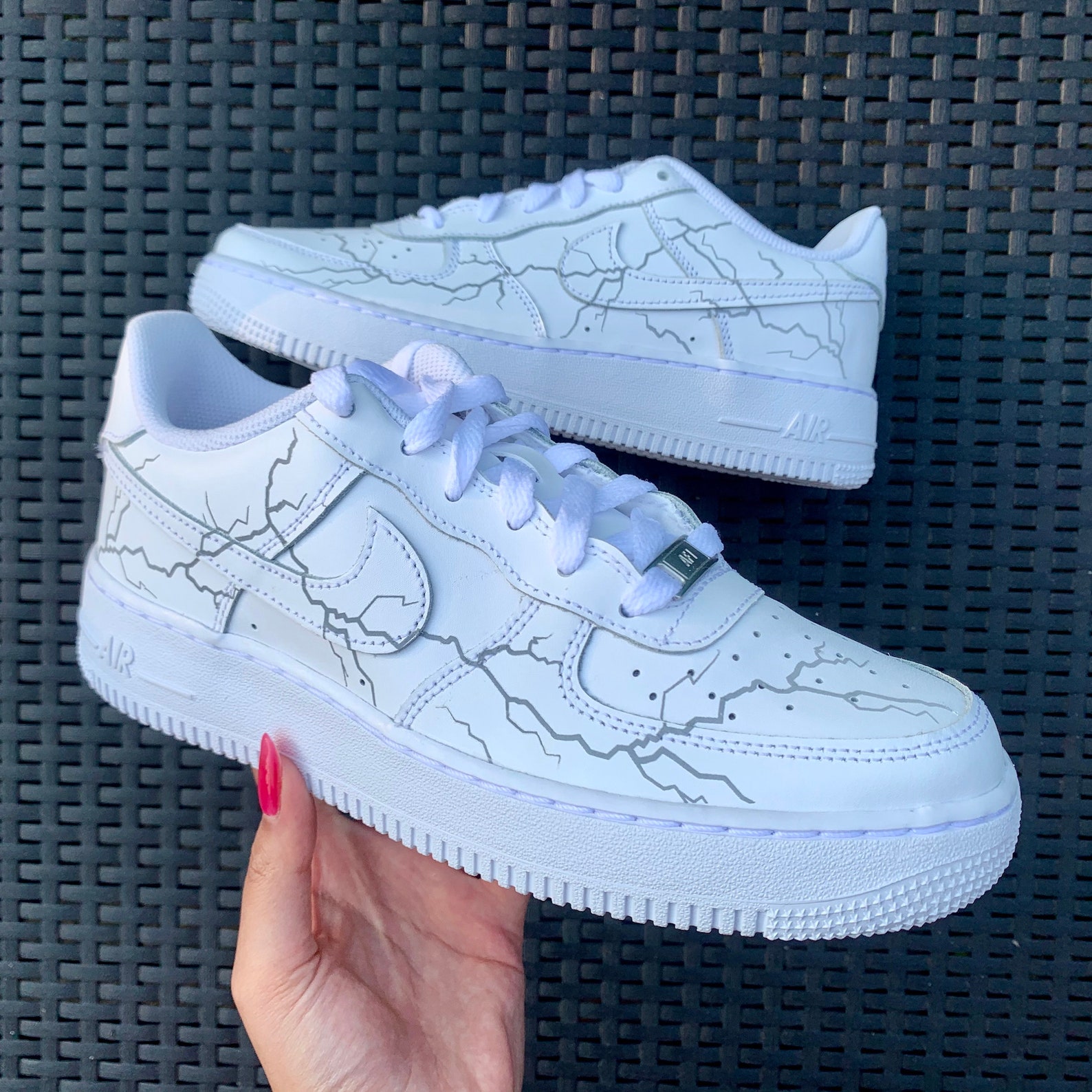 air force 1 lightning bolt swoosh