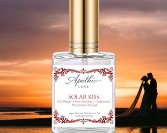 SOLAR KISS Extrait de Parfum | Fruity Floral Perfume | Lychee, Peony & Musk