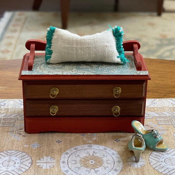 Chaise Coffre Miniature Poupée – Breton – France Vintage