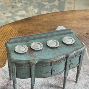 Miniature Dollhouse Vintage Set Of Four Silver Plates With Engraving 1:12 Scale Accessory