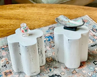 Miniature Dollhouse Curvilinear Coffee Or Side Table Made From Plaster 1:12 Scale Furniture