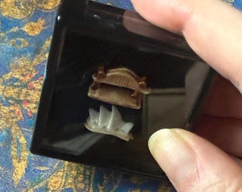 Miniature Dollhouse Vintage Itty-Bitty, Porcelain Australian Artifacts 1:24 Scale Accessories