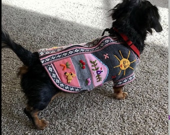 GRAY AND PINK zip up the back sweater. (All Sizes). Hand embroidered in the Andes of Peru. Easy to put on, unique designs.