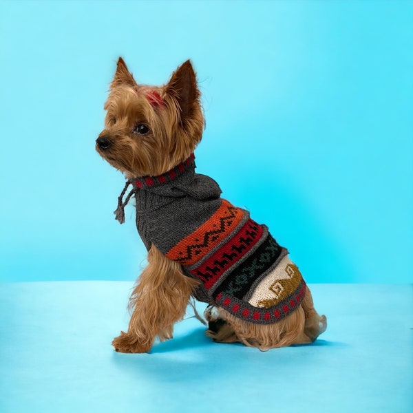 Alpaca Luxury Dog HOODIE sweater. Nazca lines inspired designs. Made w/ the finest Peruvian Alpaca. Dog hoody with leash hole. (OXFORD GRAY)