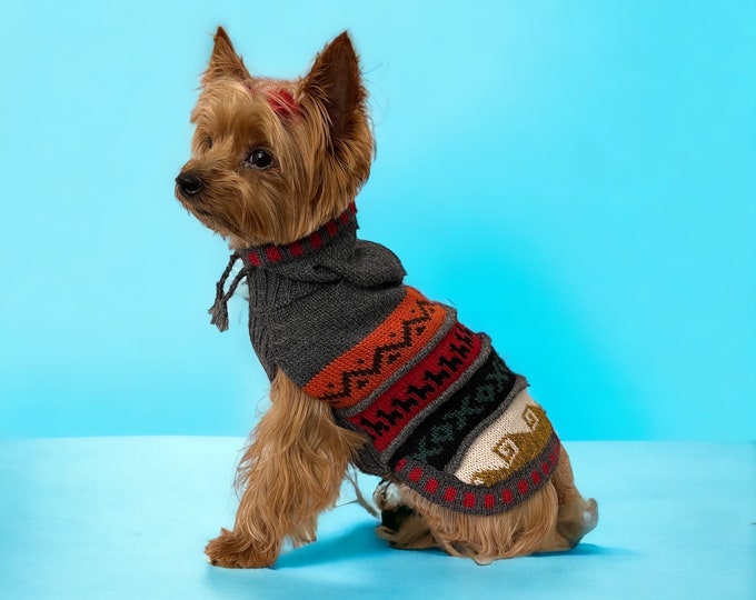 Alpaca Luxury Dog HOODIE sweater. Nazca lines inspired designs. Made w/ the finest Peruvian Alpaca. Dog hoody with leash hole. (OXFORD GRAY)