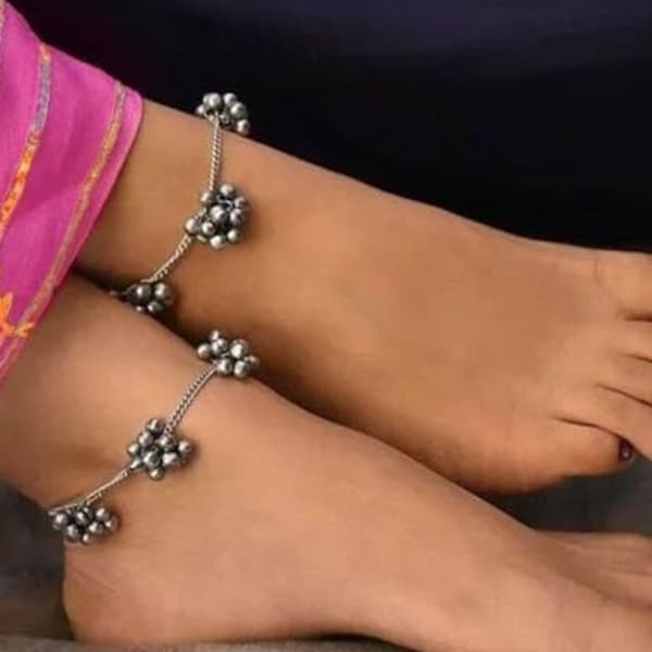 Trendy indian Oxidized Anklets Feet Bracelet/Ankle Chain Ghungroo Sounds bells/Traditional Indian Anklet Pair/daily wear anklets for women