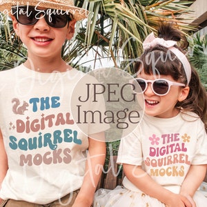 Mockup de Irmãos | Mockup de Camiseta Bella Canvas 3001T Natural | Mockup de Camiseta 3001T para Irmão e Irmã | Mockup Infantil para o Verão | Arquivo JPEG imagem 1