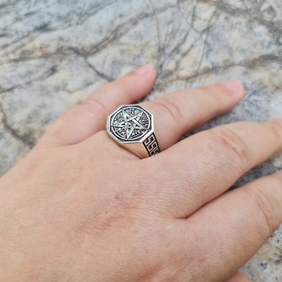 Anillo de Tetragramaton Anillo de Yahve Tetragramaton Anillo de Salomon Anillo de Pentagrama Anillo Hebreo Anillo Judio Anillo de Sello de Plata Anillo de Talisman Etsy Espana