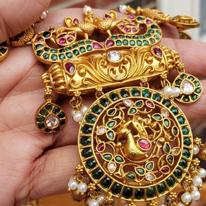 Long Haar | Royal Antique Gold | Kempu Green Stone | Bridal | Jhumka Earring |