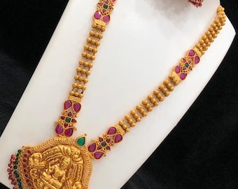 Kempu Stone Lakshmi Long Haar  Antique Gold | Bridal | Jhumka Earring |