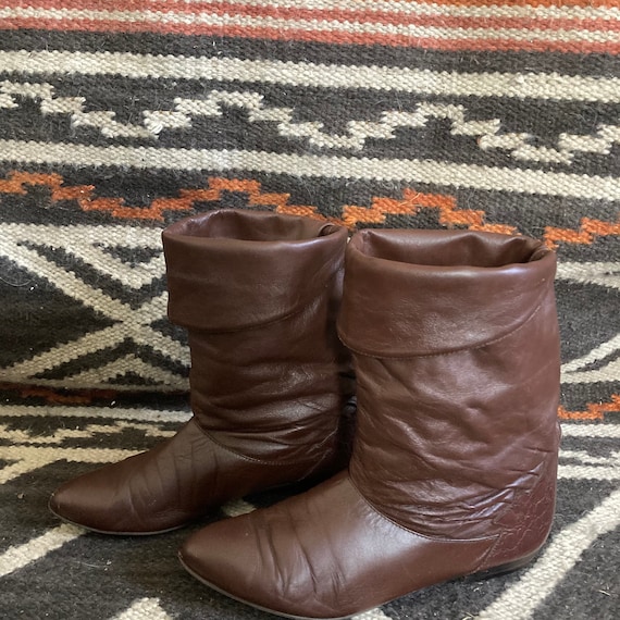 Vintage 80s brown leather slouchy boots
