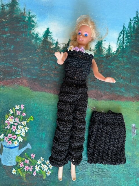 Roupa de boneca em crochet #barbie #doll #clothes